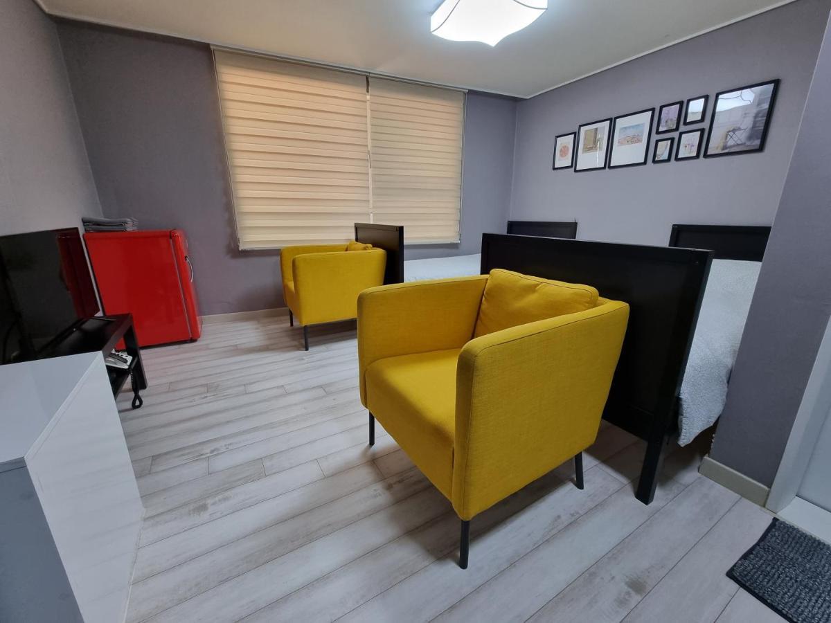 Bluehum Guest House Incheon Exterior foto