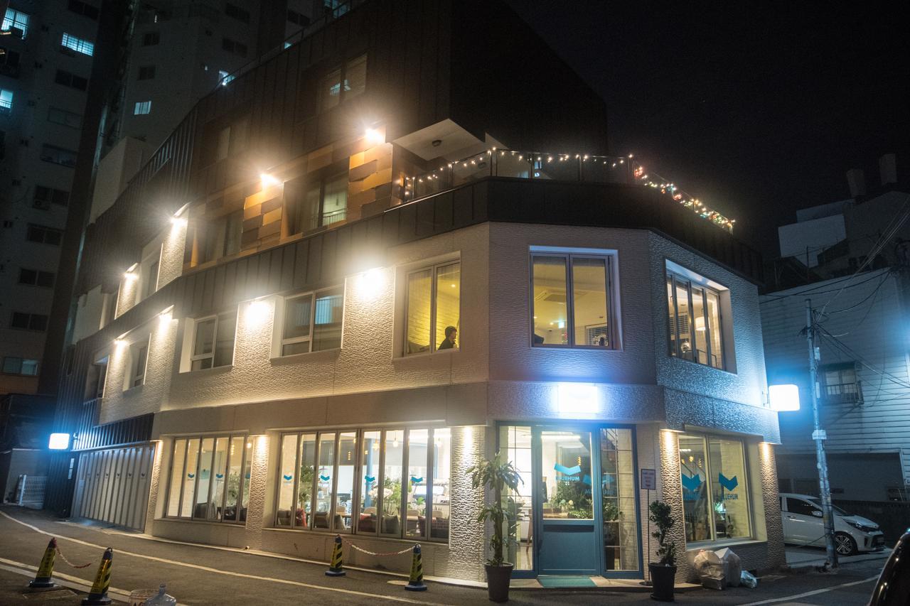 Bluehum Guest House Incheon Exterior foto